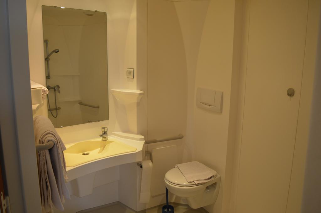 Cote Midi Chambre D'Hote Chaneins エクステリア 写真